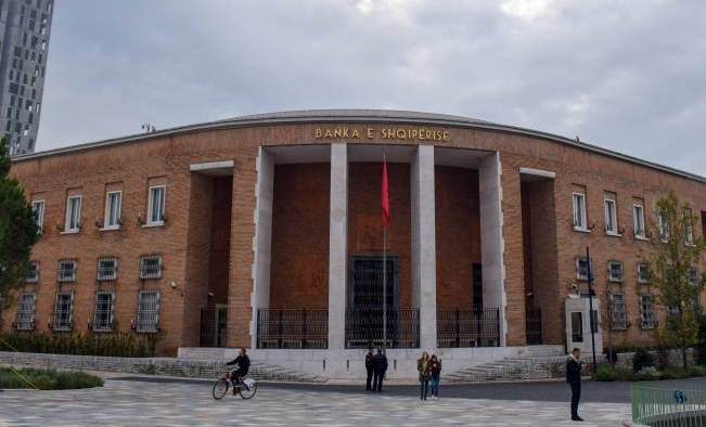 Sistemi bankar e mbyll pozitivisht vitin: Treguesit e shendetit financiar ne 2019